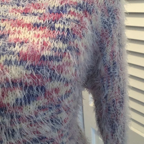 Le Queen Super soft sweater - Picture 2 of 6